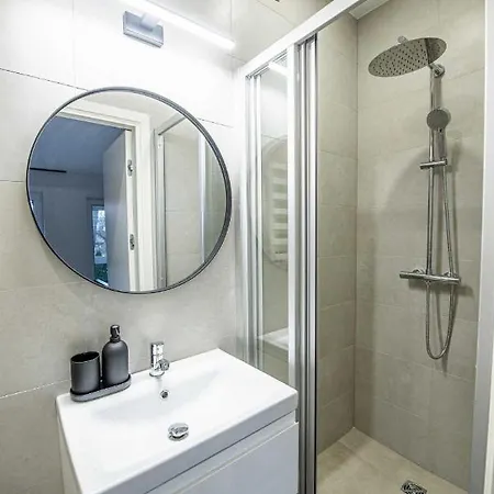 Jaukus Butas Zaliakalnyje Apartment Kaunas